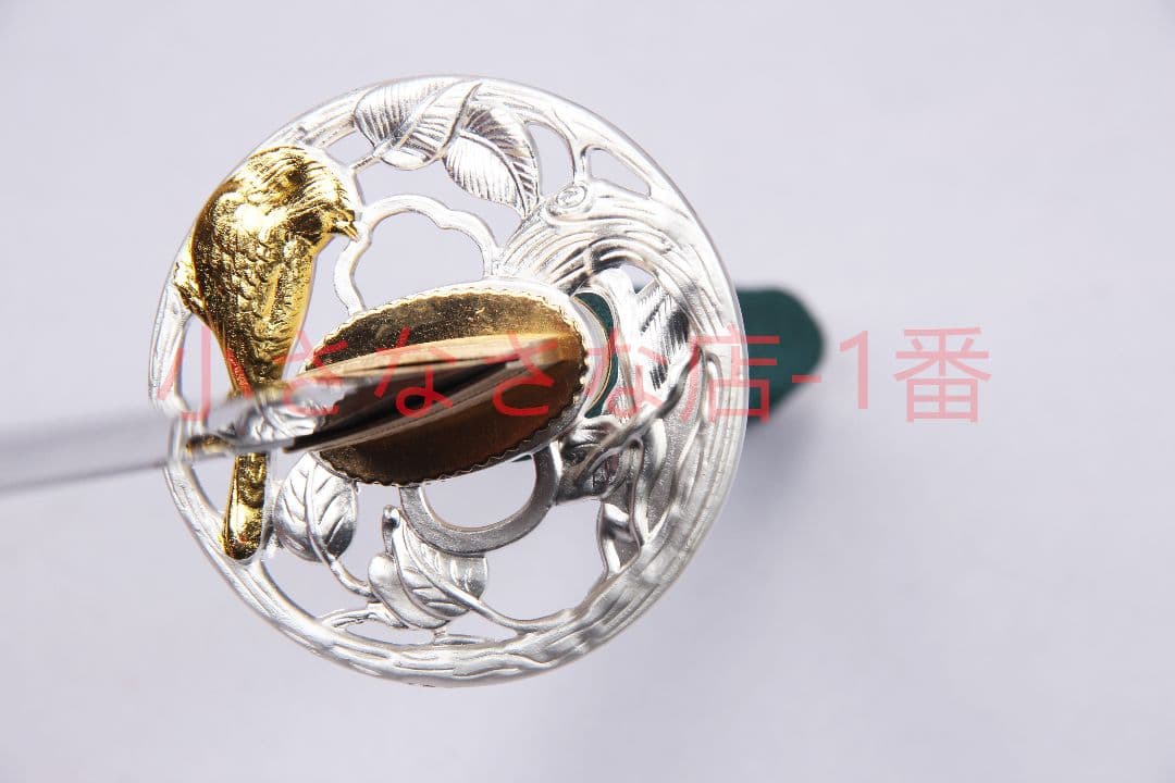 鬼滅の刃が枝をよろこぶ   日輪刀 武具　刀装具　日本刀　模造刀 居合刀