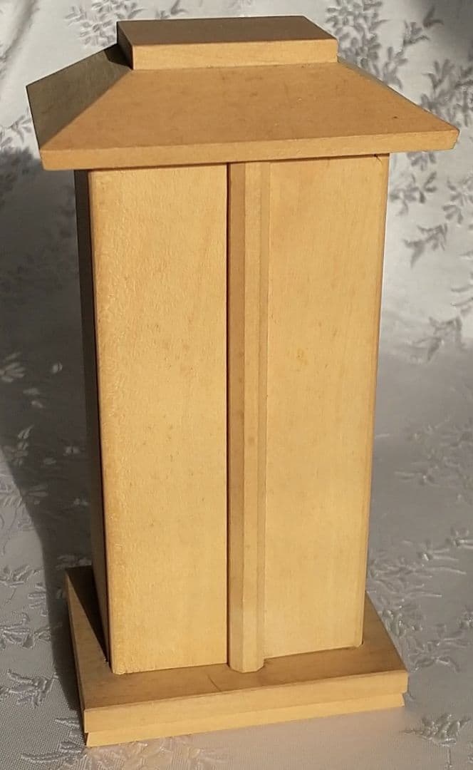 弘法大師坐像【極小】#397 厨子入り 空海 お大師さま 木彫 仏像