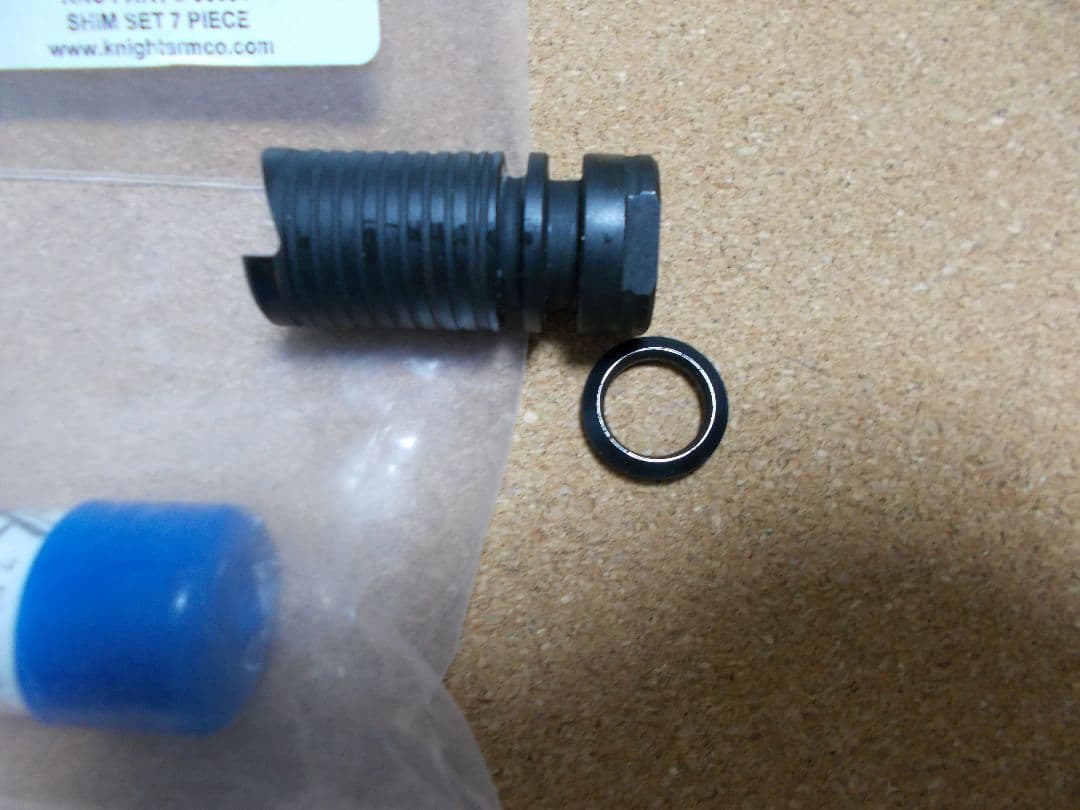 トイガン Knight's Armament M4QD Flash Suppressor