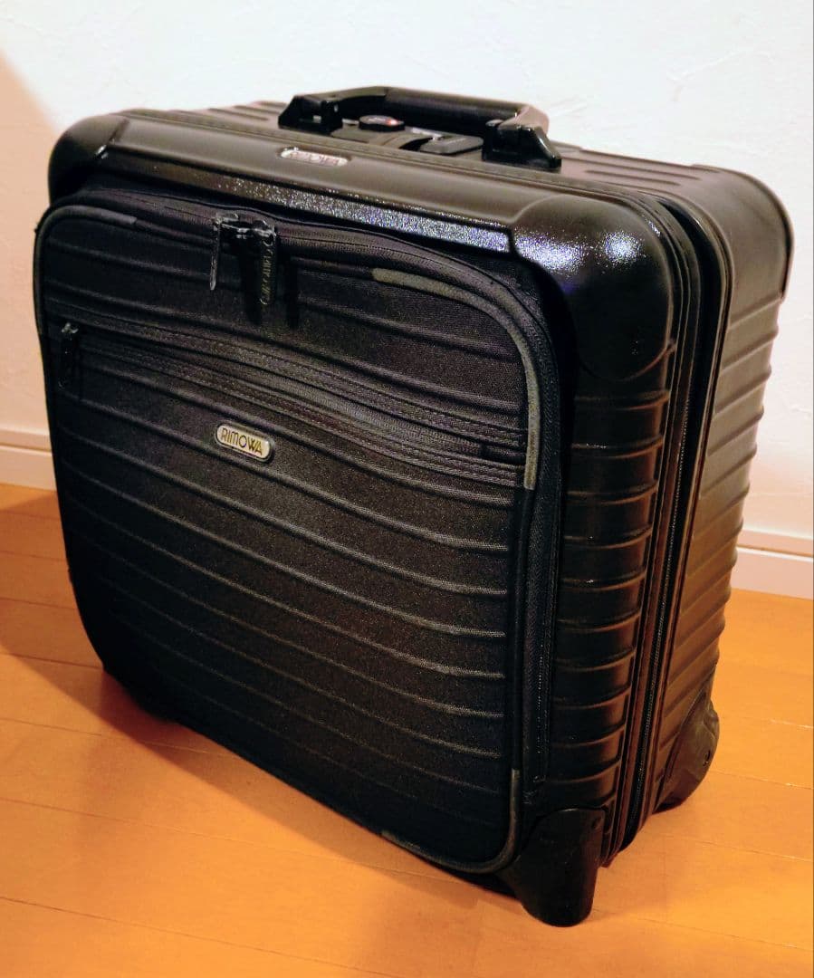 リモワ BOLERO キャリーケース 伸縮ハンドル新品交換