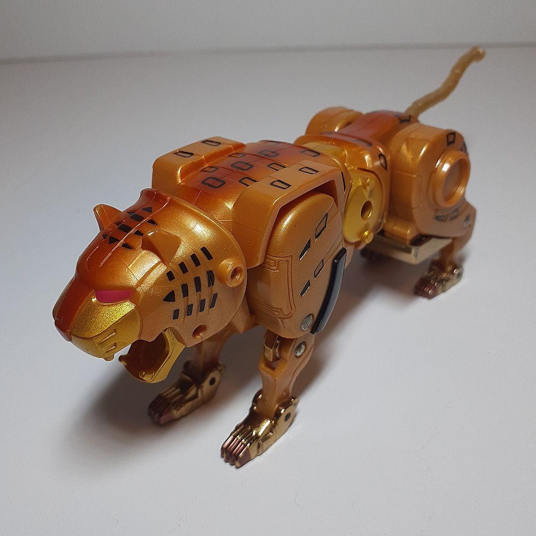 ねコネコ出品　超合金ガオゴッド　ガオレンジャー