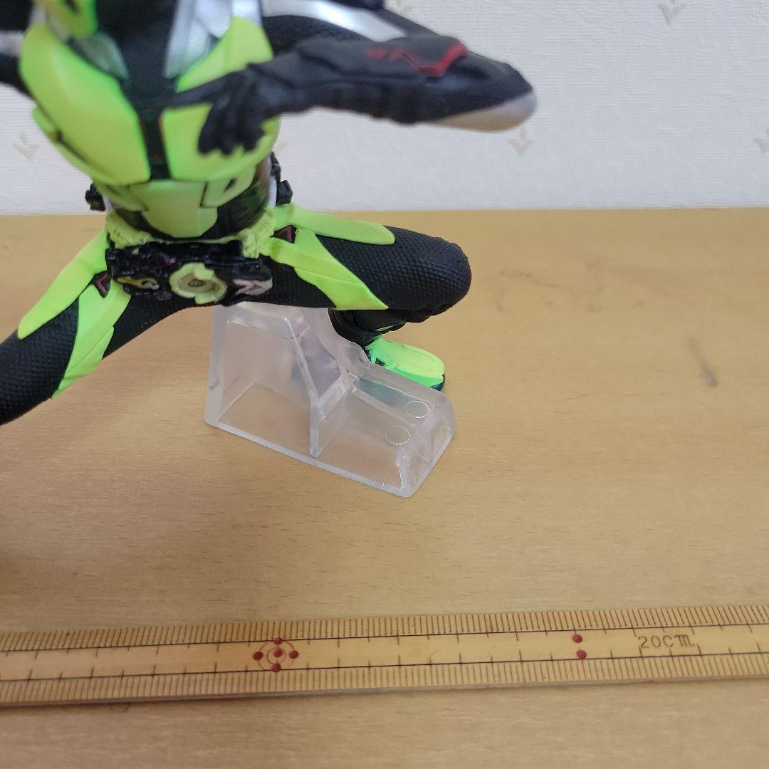 仮面ライダー　ゼロワン　 フィギュア
