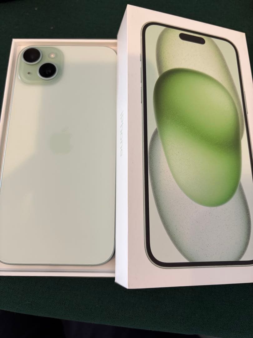 Apple iPhone 15 Plus 128GB グリーン　残債なし