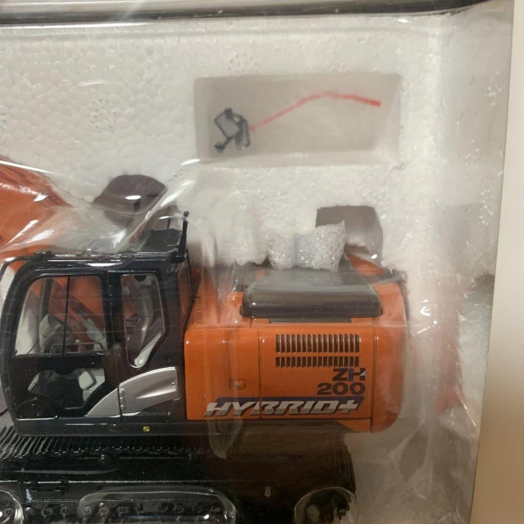 日立建機 ZAXIS200HYBRID＋　 1/50 ダイキャスト模型　未開封