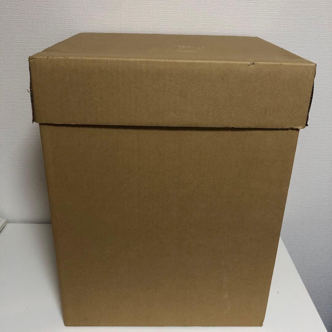 元賀章介作 10号(尺二) 着尺 別染め 流水に花 京友禅 市松人形 越前塗台