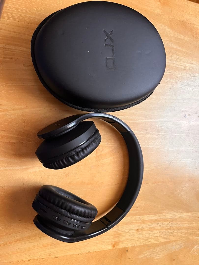 OLX ワイヤレスヘッドホン ブラック
