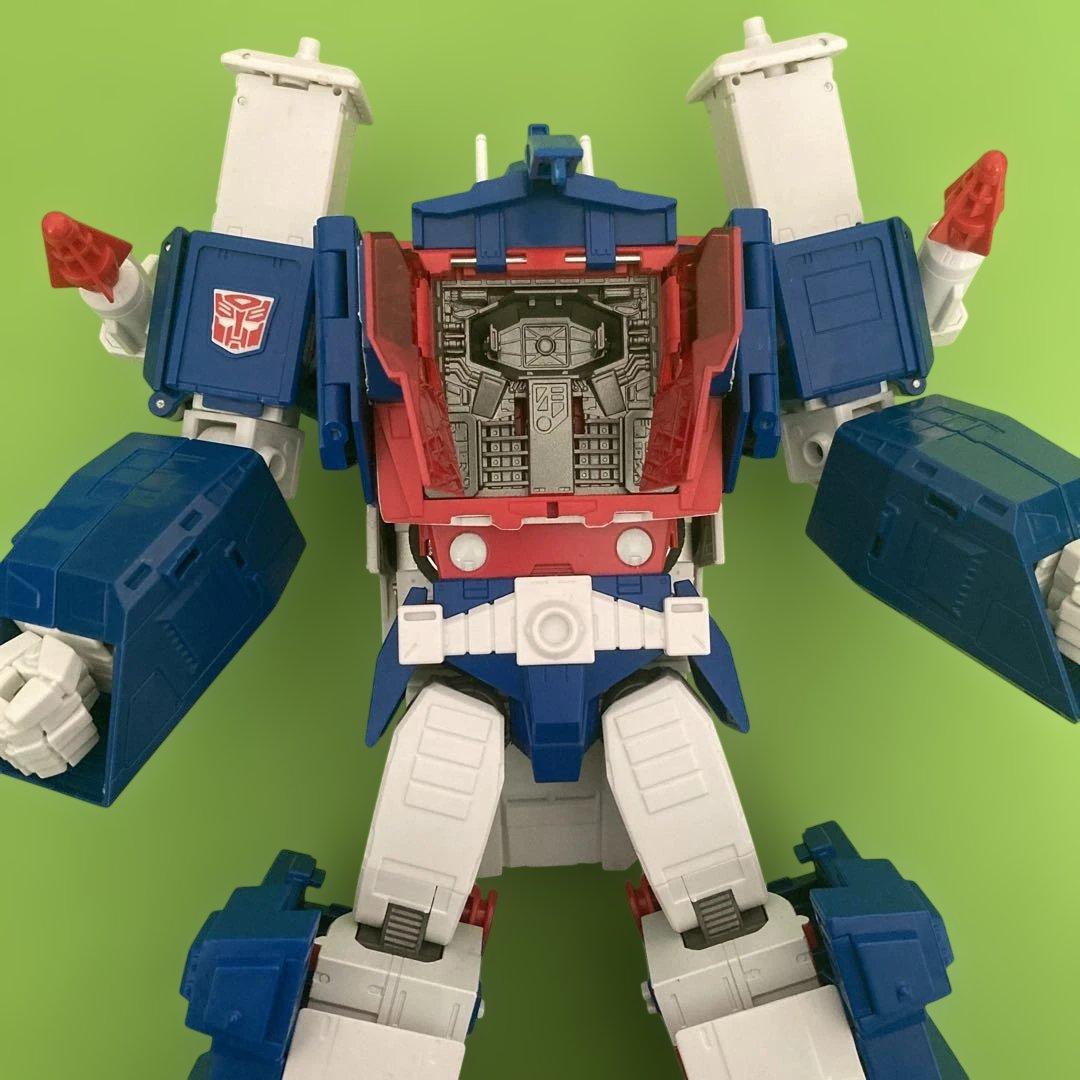 MP-22 ウルトラマグナス　トランスフォーマー マスターピース