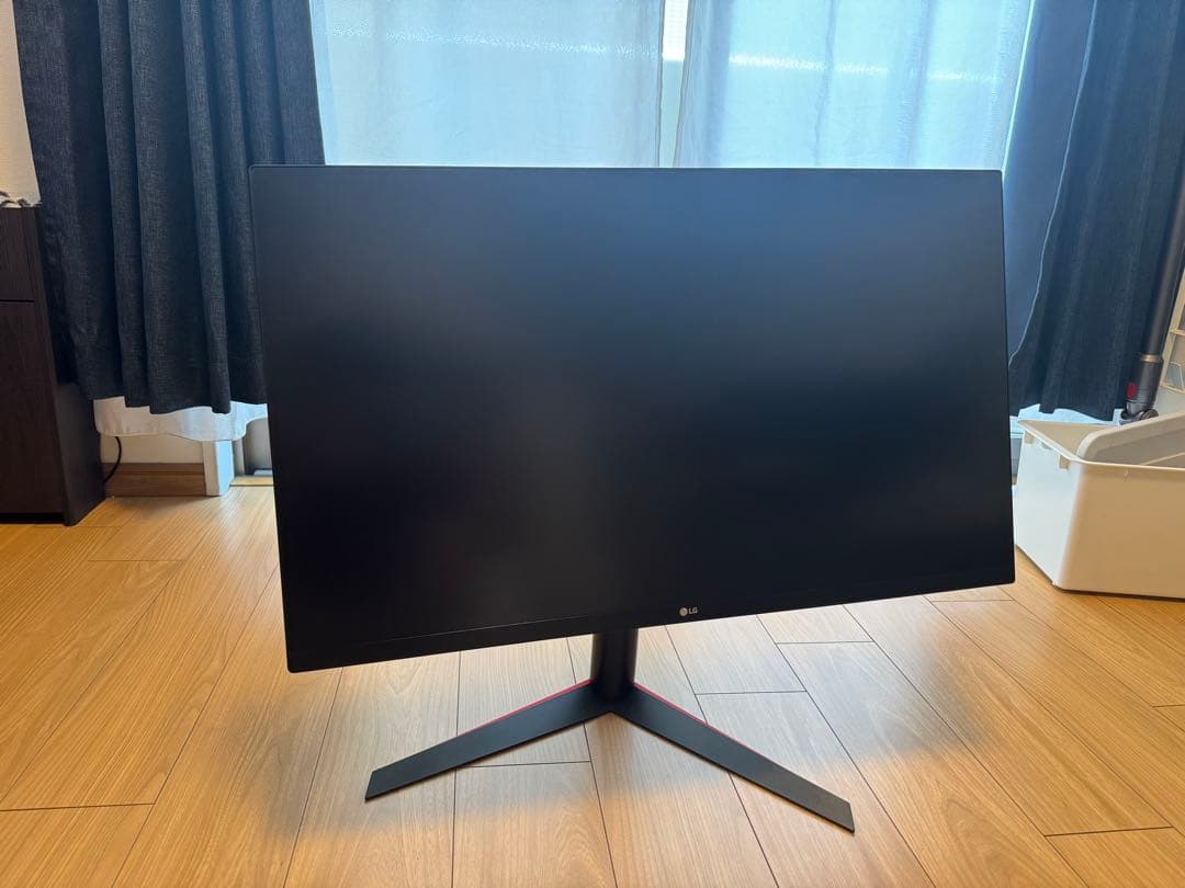【週末限定】LG 32GK650F ゲーミングモニター 144HZ WQHD