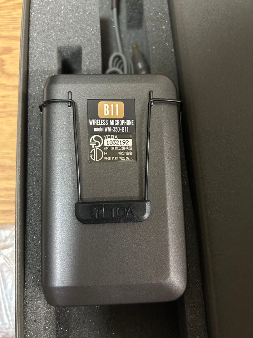 TOA ワイヤレスマイク　タイピン型　　WM-350-B11