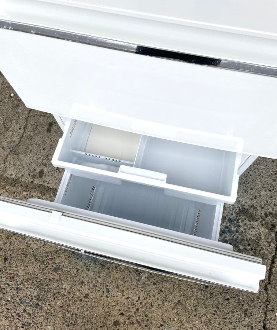 三菱 330L 3ドア冷蔵庫 MR-CX33C-W 2017年製 ホワイト系