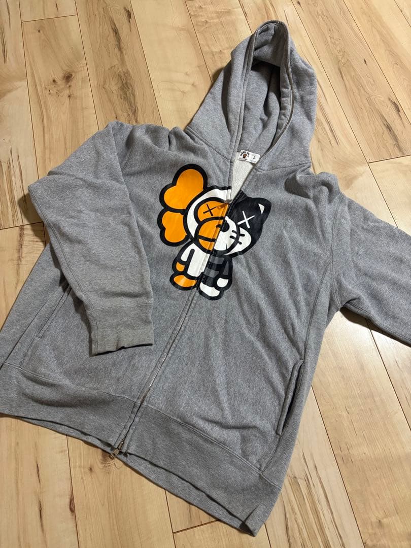 【NIGO期・コラボ】エイプ×KAWS　スウェット パーカー　マイロ プリント