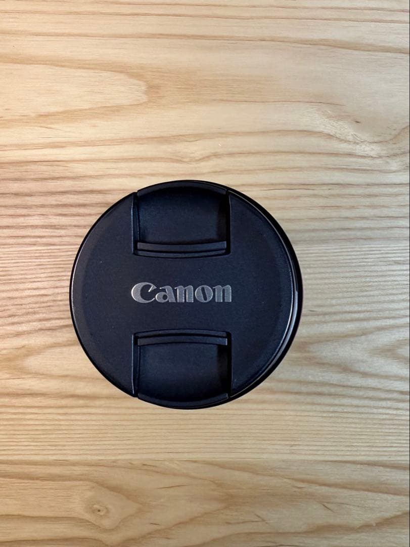 Canon EF 135mm f/2 L USM レンズ　純正保護フィルターつき