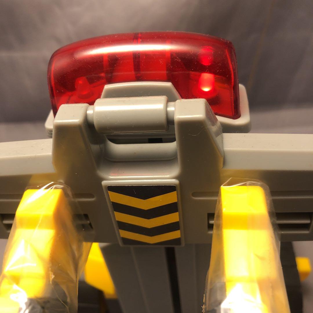 J*d様 珍品ラジコン　グリッパーリフト　送信機はジョイパッドタイプです！