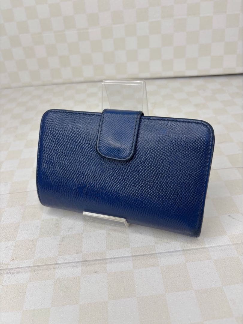 美品　PRADA プラダ　財布　二つ折り　M06