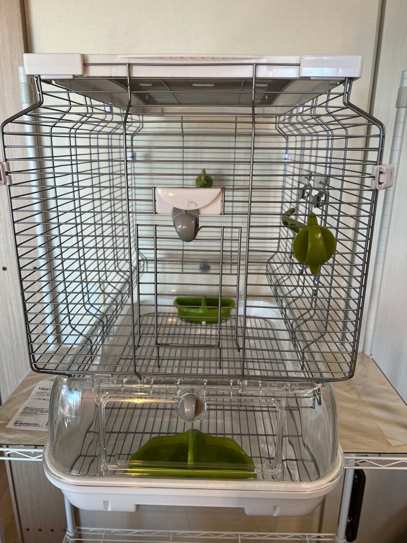 鳥かご 鳥籠　透明アクリル　Hagen
