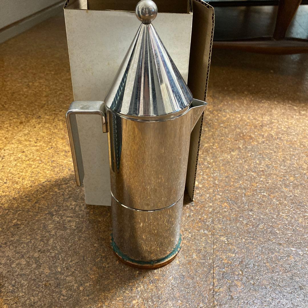 大英博物館　コーヒーメーカー