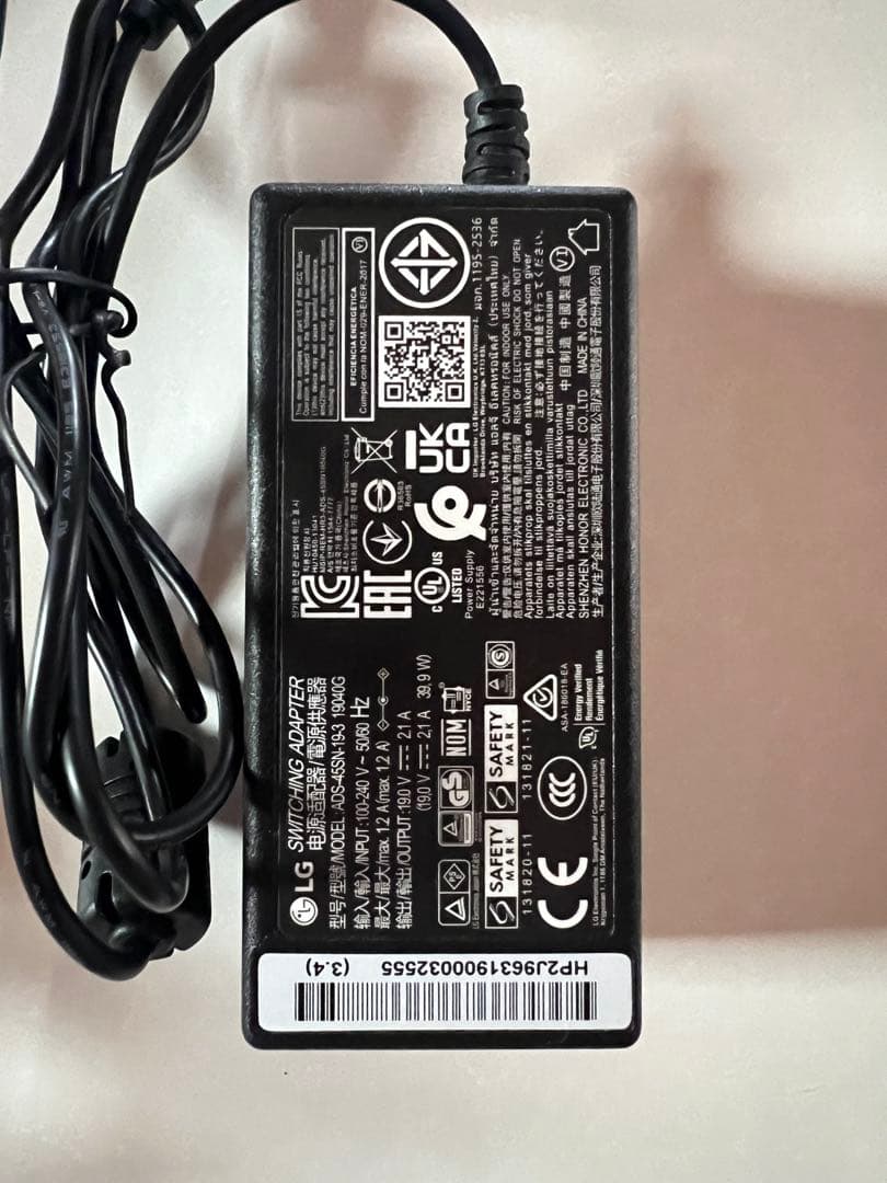 【2023年製・美品】LG 32ML600M-B モニター 31.5インチ