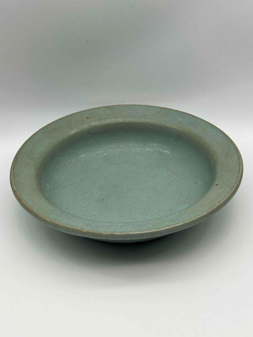 宋時代　青磁　汝官窯碗 三支釘燒盤 郊壇官窯皿 水差し 唐物(B-86)