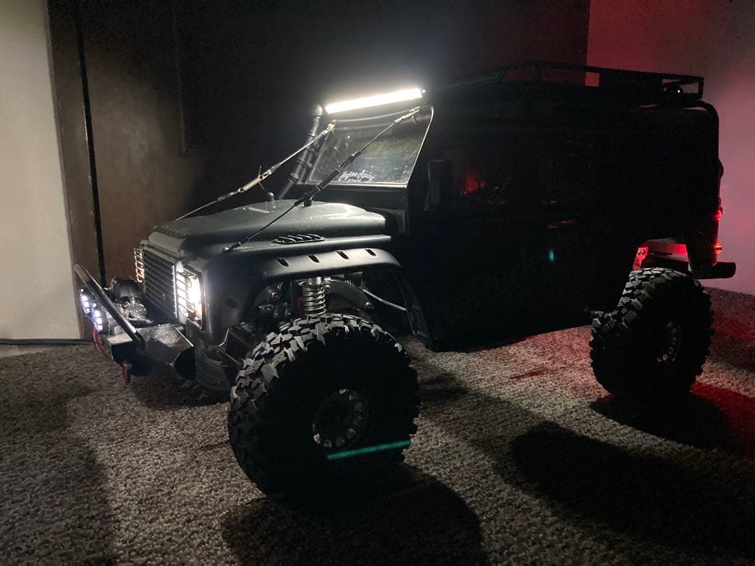 トラクサス　trx4 ディフェンダー　カスタム　 ※送受信機レス