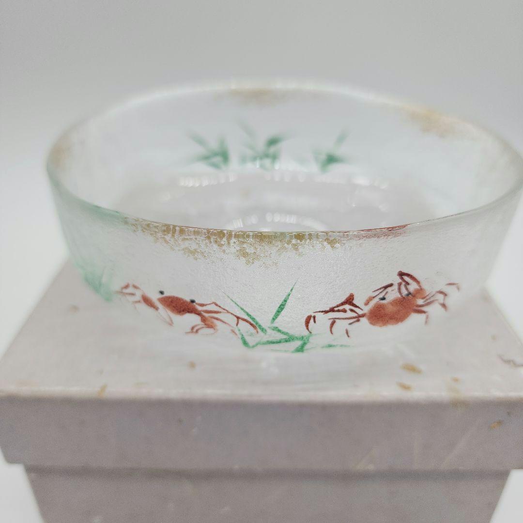 茶道具 【広畑久仁彦】蟹図 ガラス 平茶碗 紙箱 義山 夏茶碗