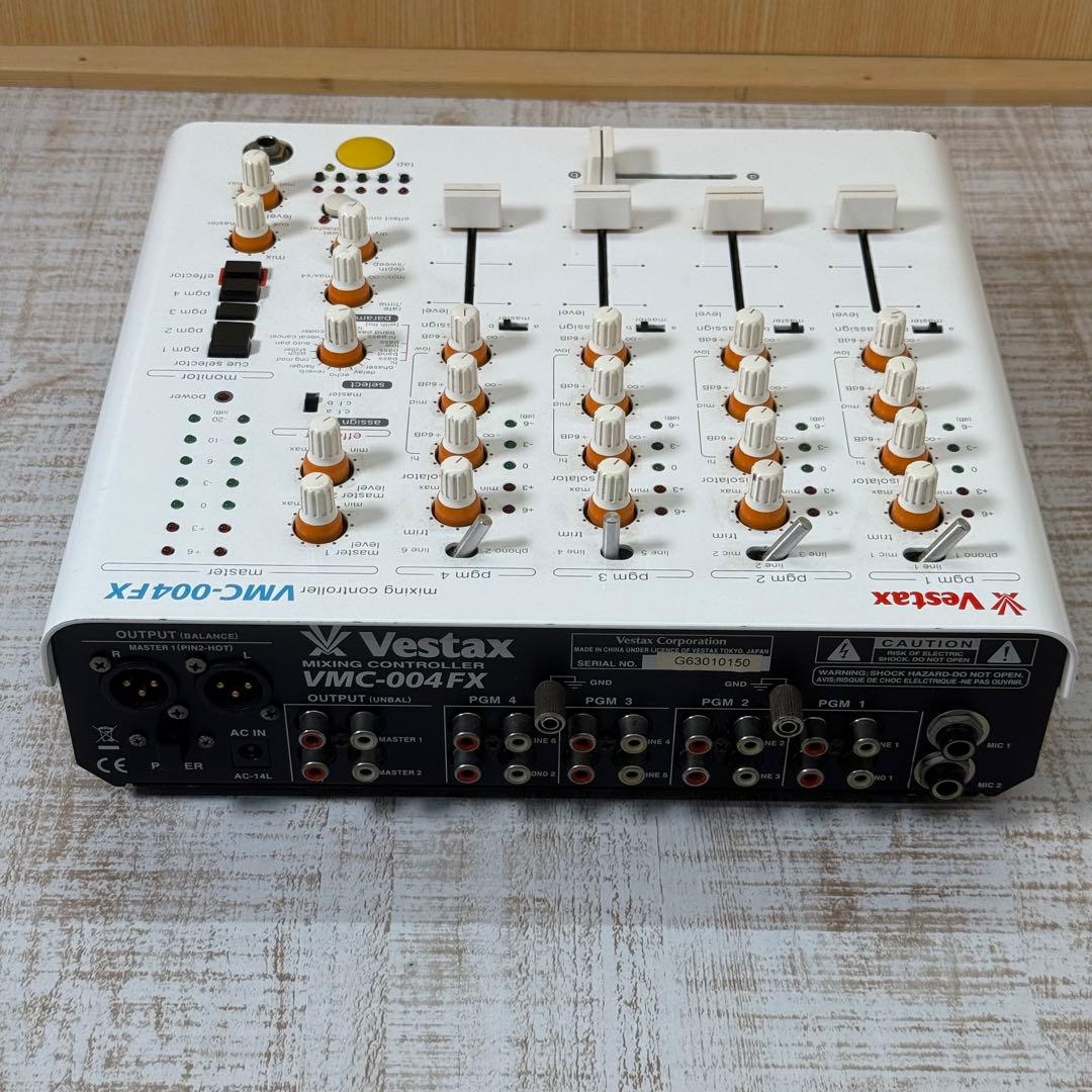 【DJミキサー】Vestax VMC-004 FX ジャンク　本体のみ