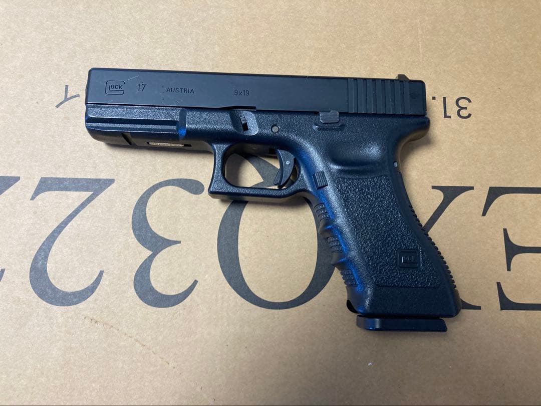 20 東京マルイ Glock 17 ガスガン　3rd generation