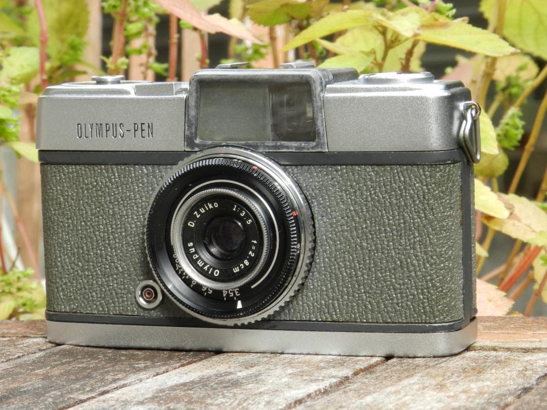 即撮影可　OLYMPUS-PEN ハーフフィルムカメラ　初期型
