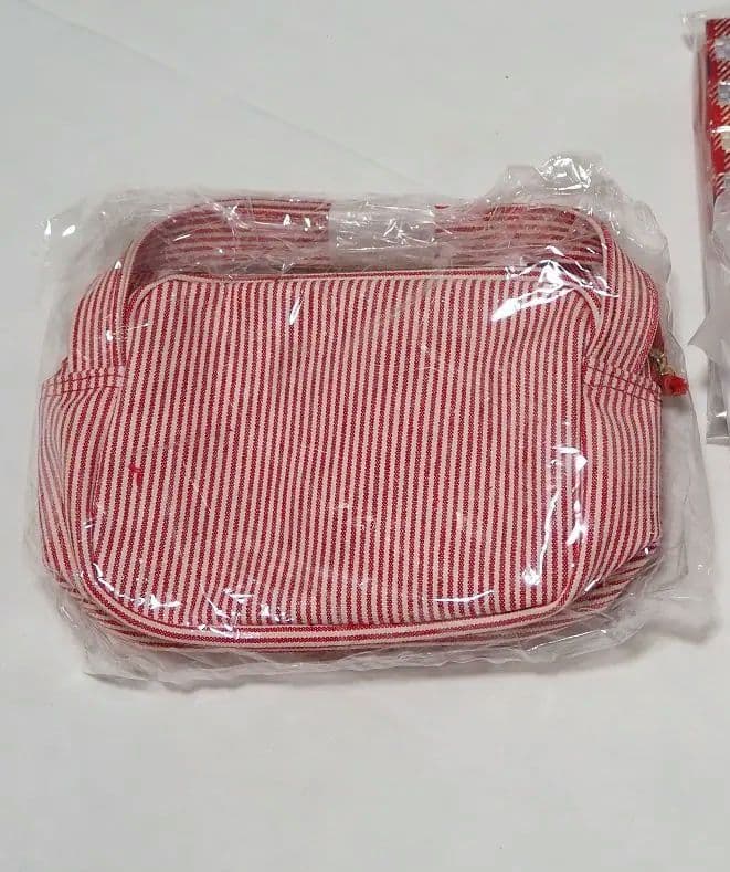 希少品　サンリオ　キティ　ぬいぐるみ　vivitix　キティ展　1988