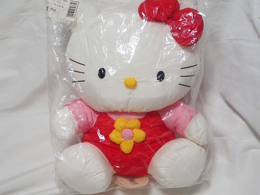 希少品　サンリオ　キティ　ぬいぐるみ　vivitix　キティ展　1988