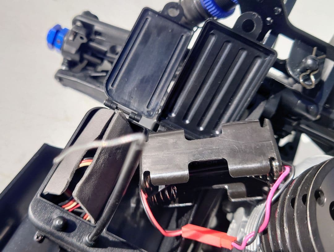 【動作確認メンテ済】美品！京商 Inferno Neo 1/8GP レディセット