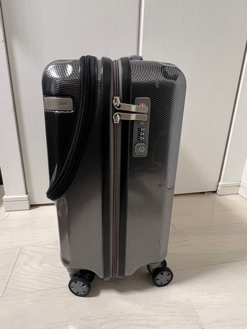 Ace パリセイド 35L キャリーケース　フロントオープン
