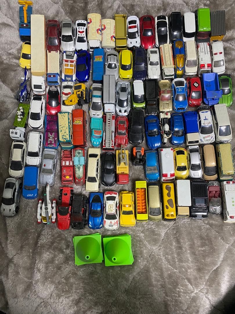 トミカ ミニカー 約90台＋α(ディズニー)