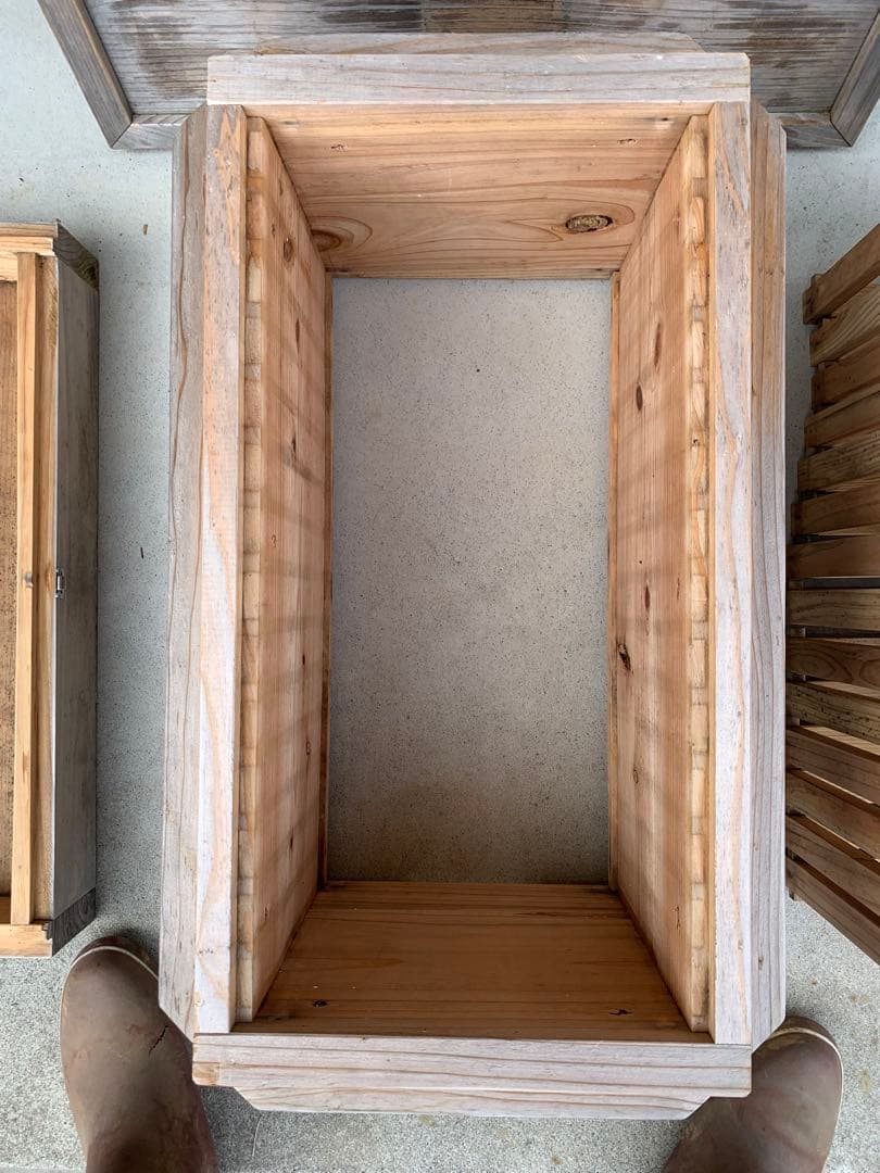 ミツバチ　巣箱　巣枠付き　雨晒し済み