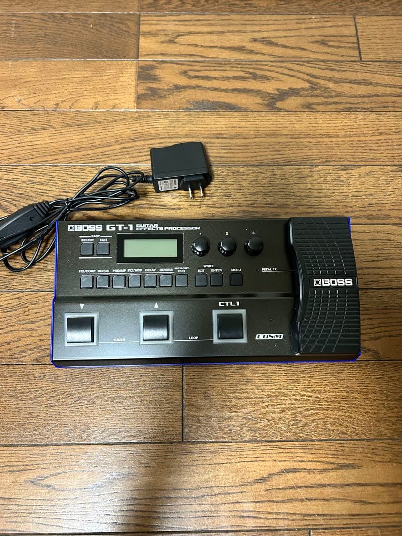 BOSS GT-1 ギターエフェクター 本体