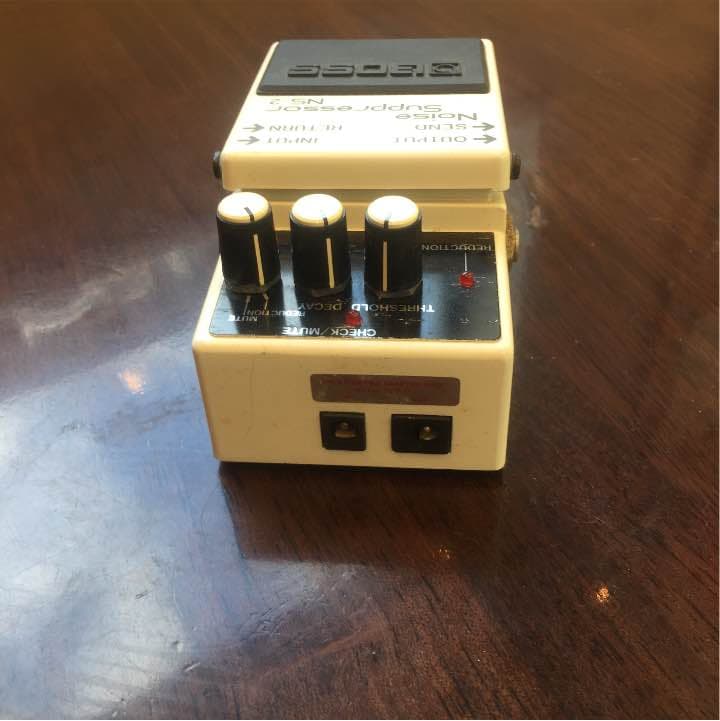 ギター BOSS NS-2