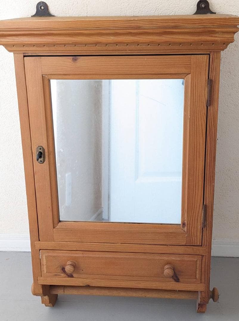 ペニーワイズ THE PENNWISE パインウォ−ルキャビネット　ヴィンテージ