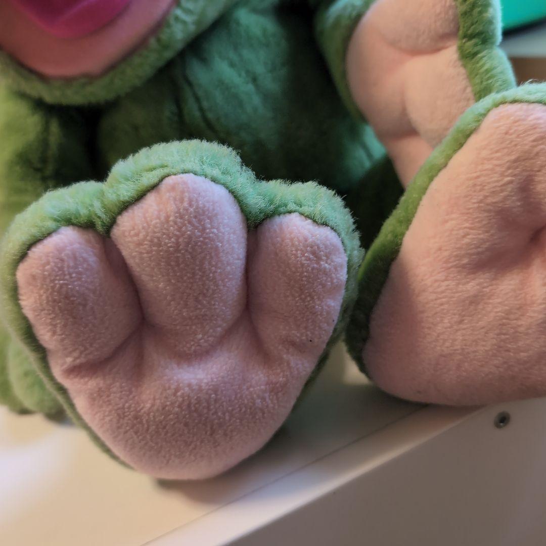 プレイトーキン　カエルのパペット