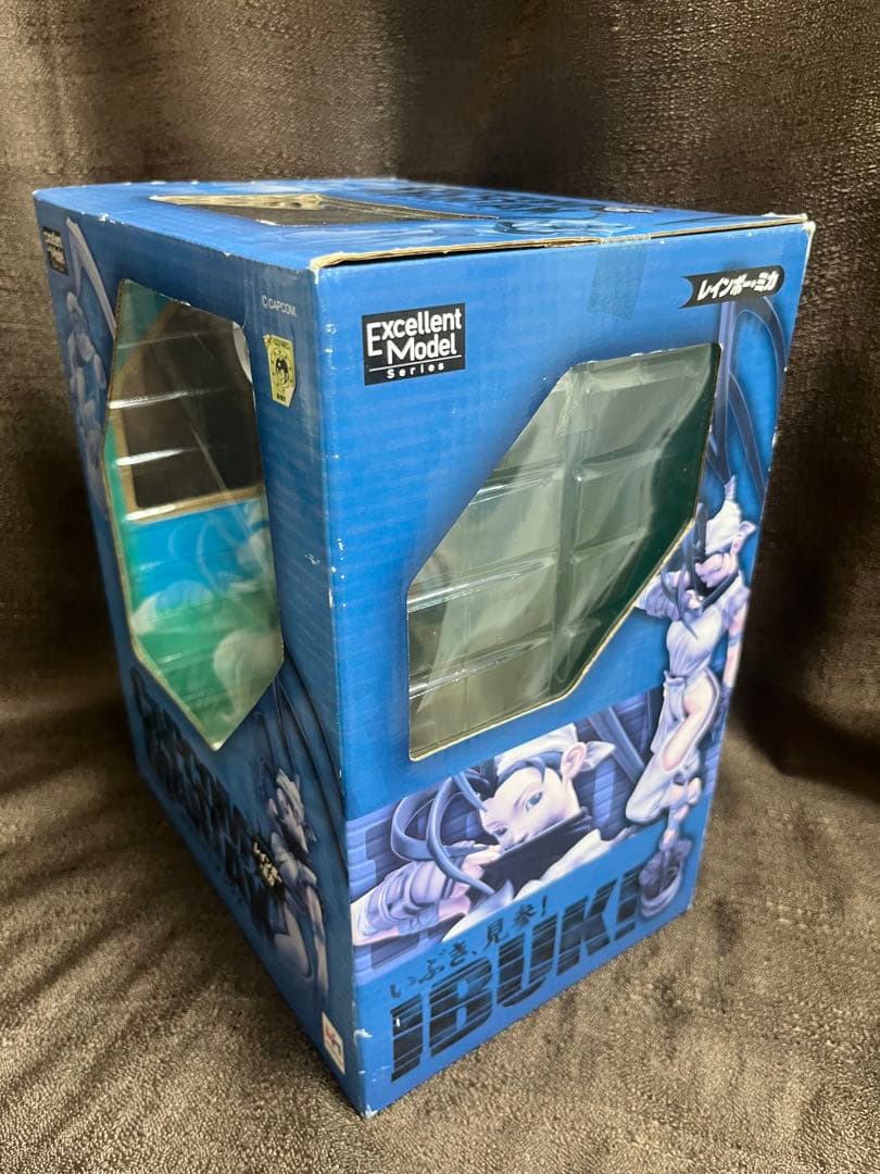 レインボー・ミカ カプコマニアックス フィギュア