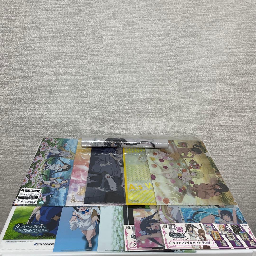 ダンまち　クリアファイル　ポスター　セット