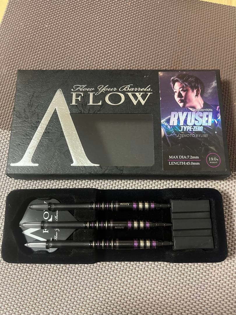 A FLOW RYUSEI TYPE ZERO(畦元隆成モデル/ダーツ)