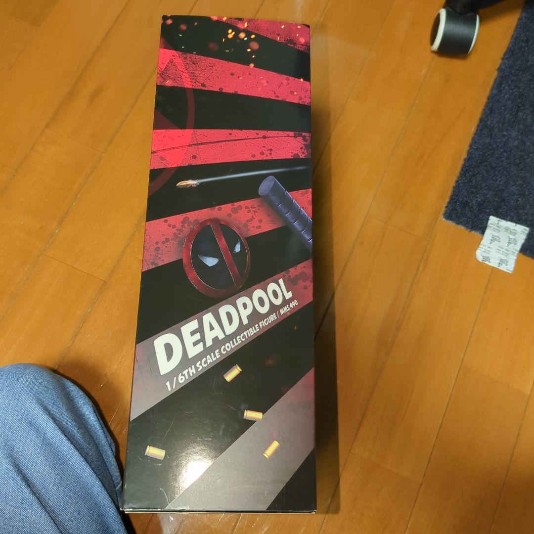 デッドプールホットトイズ