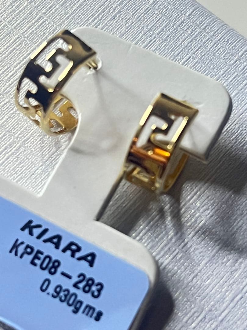 K18金ピアス