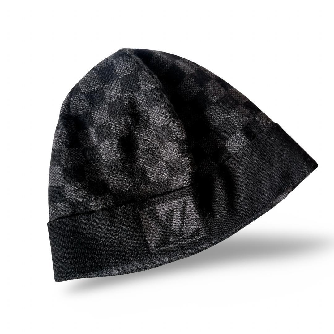 【美品】ルイヴィトン ダミエ柄 LVロゴ ニットキャップ 黒 男女兼用