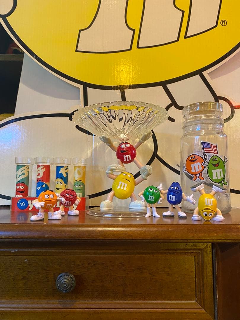 M&M's エムアンドエムズ フィギュア インテリア小物入れ 瓶 ディスペンサー