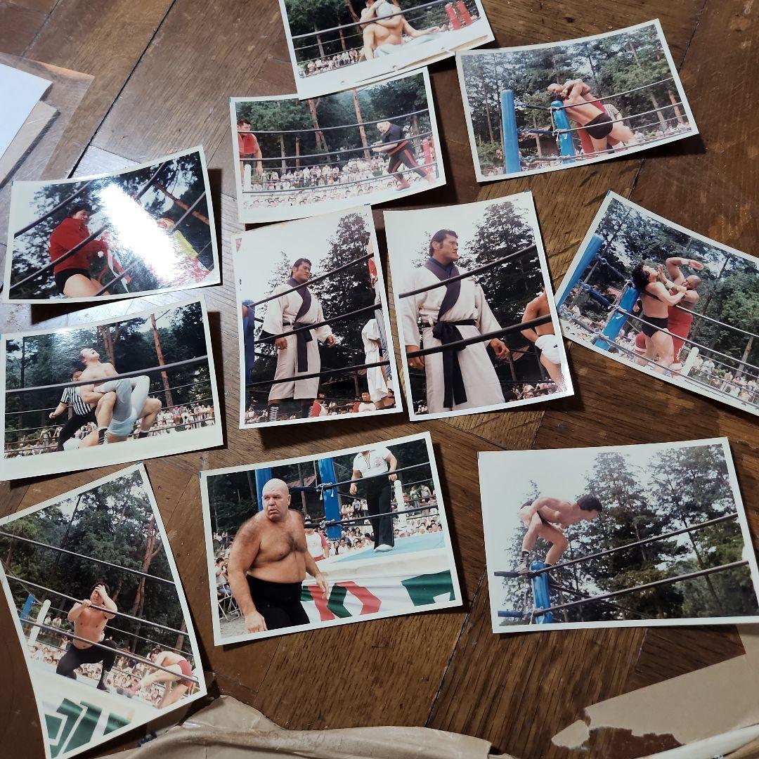 3万8千円までです。お譲り致しますアントニオ猪木藤波辰夫本物の生写真