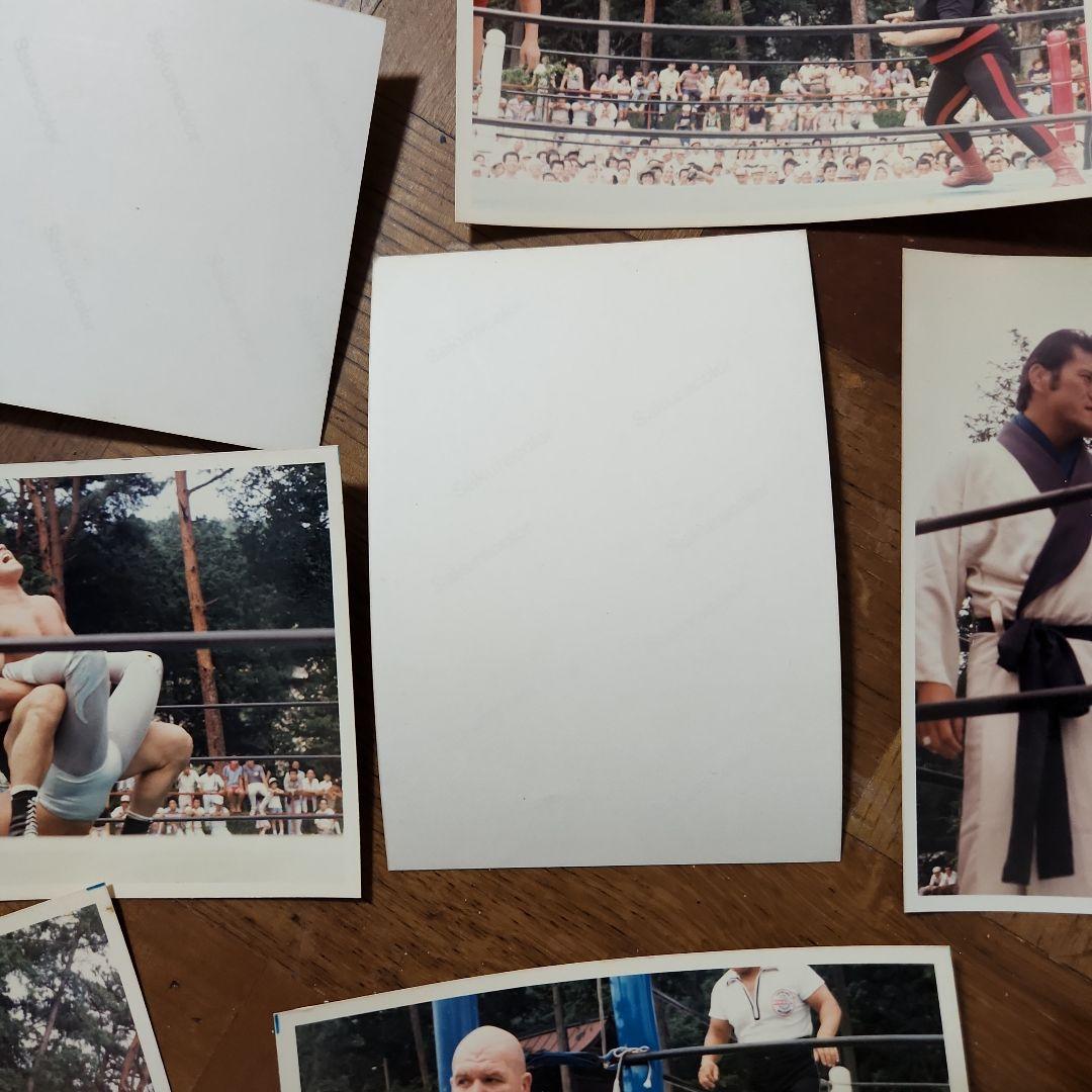 3万8千円までです。お譲り致しますアントニオ猪木藤波辰夫本物の生写真