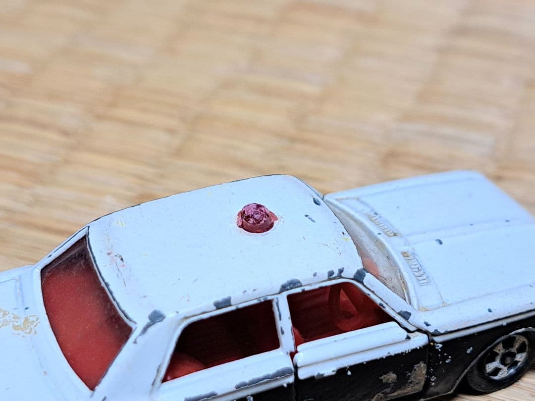 1Aホイール トミカ 黒箱 NO.4 トヨタ クラウン パトロールカー 日本製
