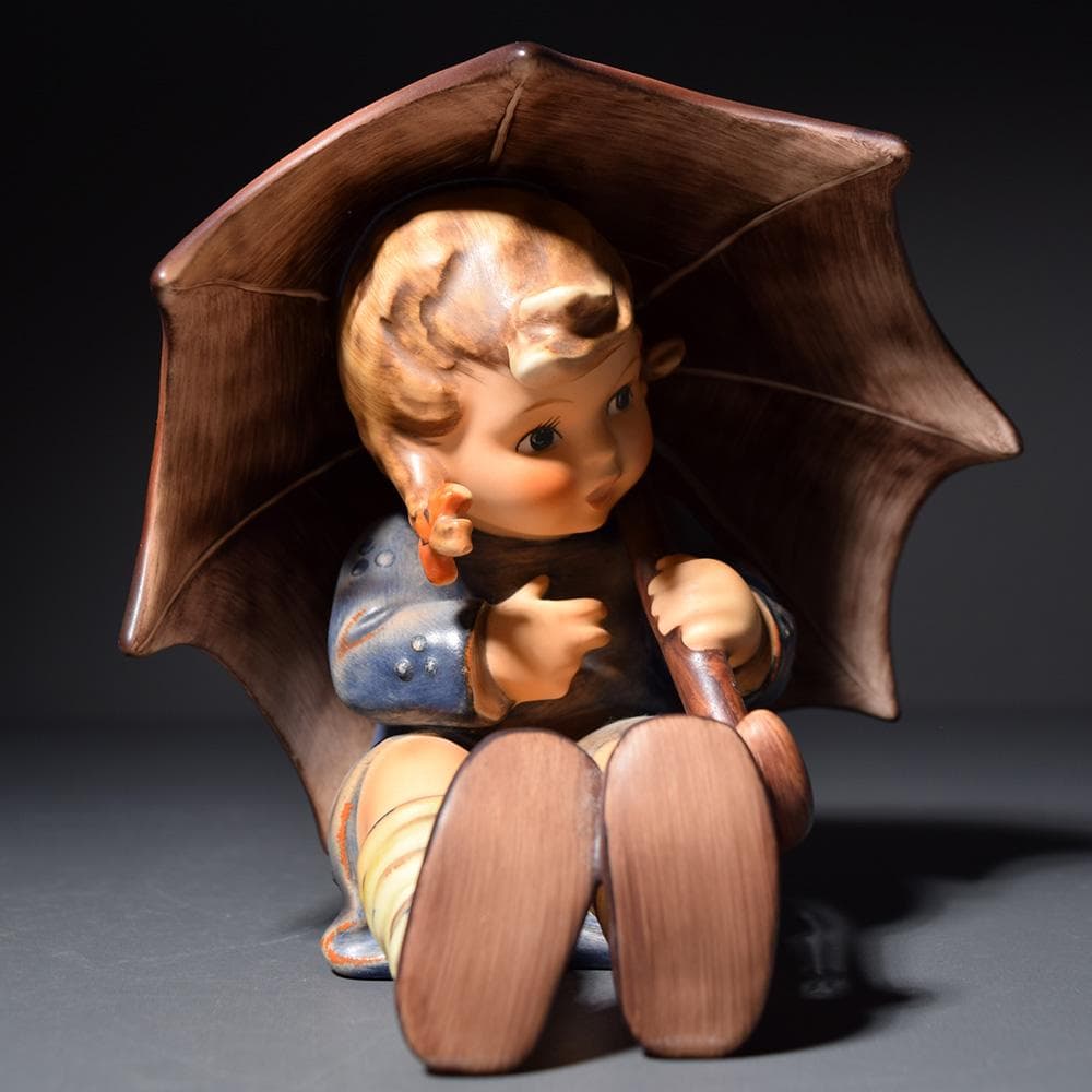 ドイツ Goebel ゲーベル 傘の少年 傘の少女 フンメル人形 フィギュリン
