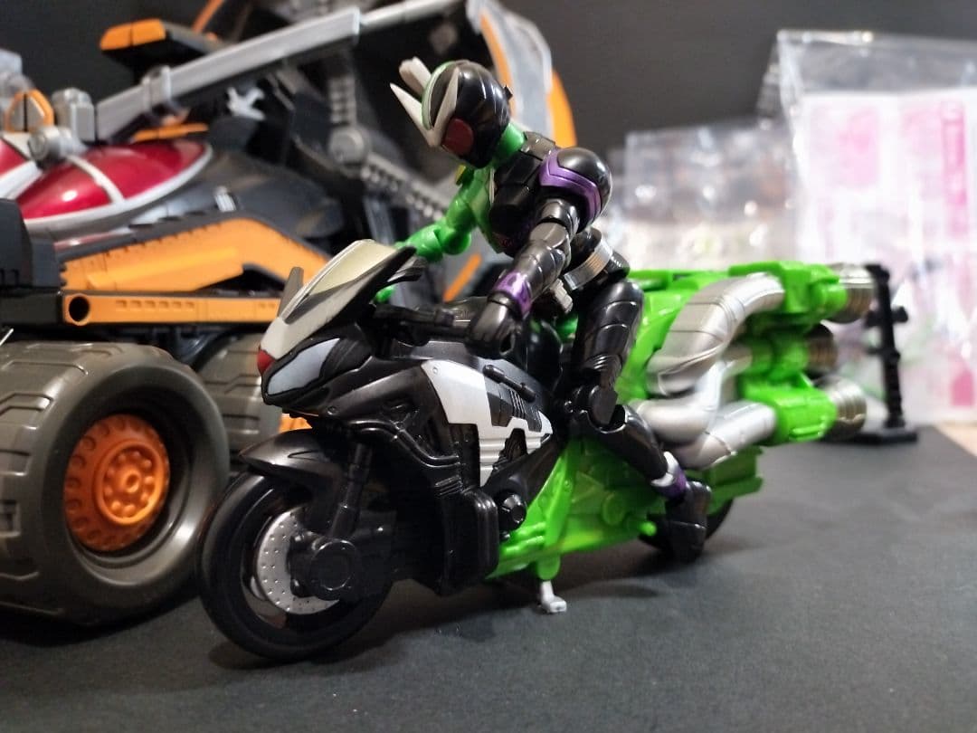 仮面ライダーW DXリボルギャリー＋アクセルガンナー＋双動限定含む5種