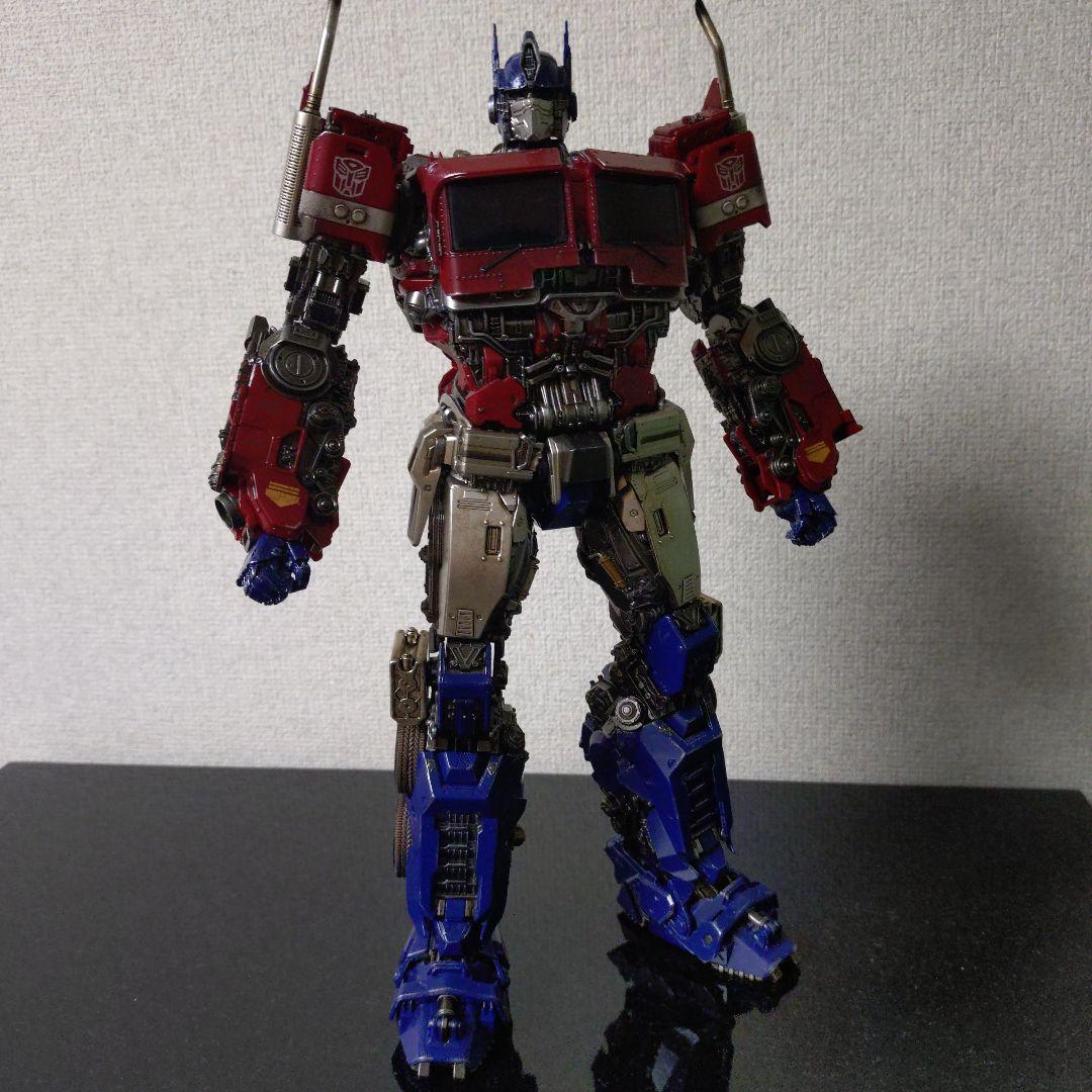 threezero　DLXスケール　オプティマスプライム